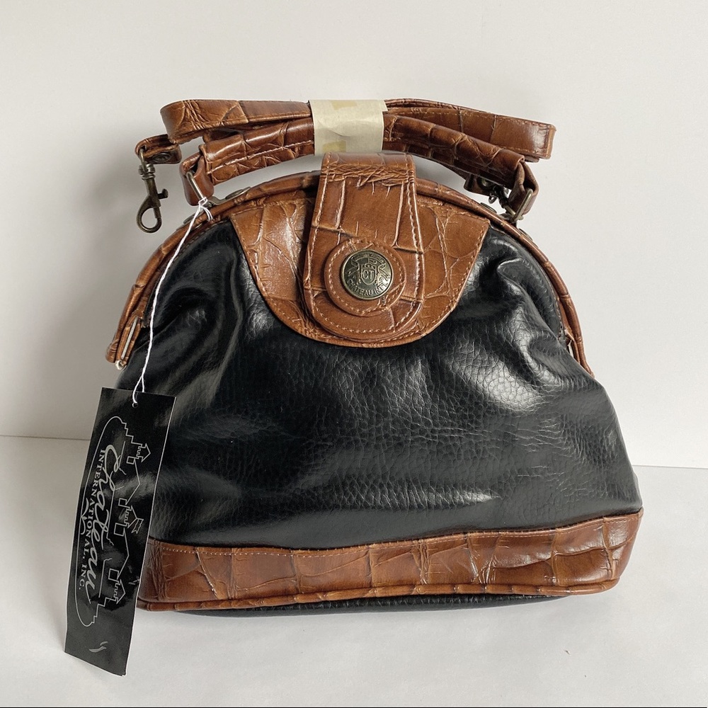 Vintage Chateau International Purse